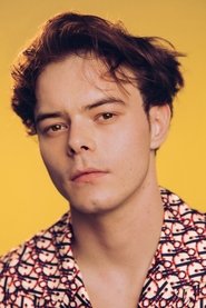 Charlie Heaton is