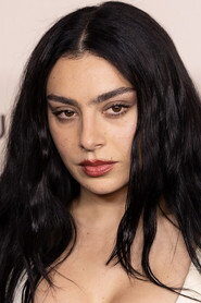 Charli xcx is