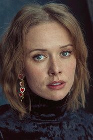 Amelia Eve is